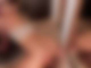 GretaVelvet's Live Sex Cam Show