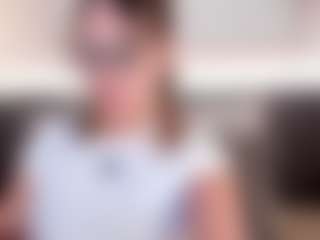 GretaVelvet's Live Sex Cam Show
