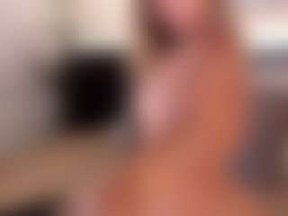 GretaVelvet's Live Sex Cam Show