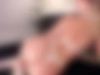 GretaVelvet's Live Sex Cam Show