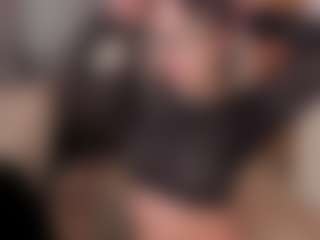 GretaVelvet's Live Sex Cam Show