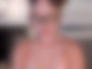 GretaVelvet's Live Sex Cam Show