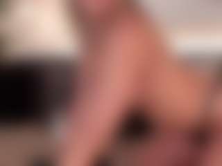 GretaVelvet's Live Sex Cam Show
