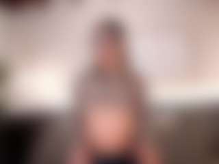 Live cam show with GretaVelvet - Bikini on Big Tits