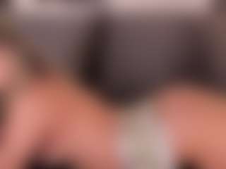 Live cam show with GretaVelvet - Fingering on Camsoda