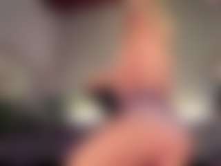 GretaVelvet's Live Sex Cam Show