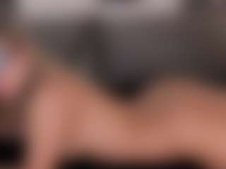 Live cam show with GretaVelvet - Athletic Shaved Pussy on Camsoda