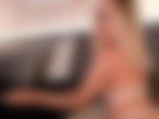 Pokaz na żywo z GretaVelvet - Squirt Blonde Hair na Camsoda