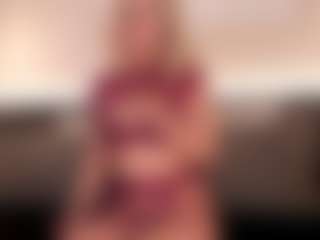 GretaVelvet's Live Sex Cam Show