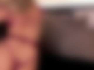 GretaVelvet's Live Sex Cam Show