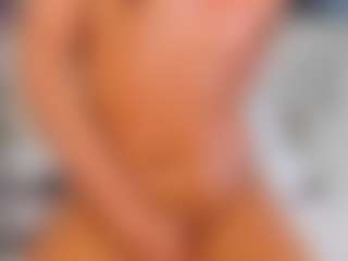 Live cam show with Antonia-Star - Tease on Mixed Magazine Live