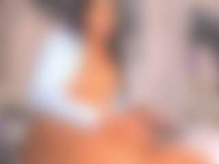 Live cam show with Antonia-Star - Dirty Talk on Mixed Magazine Live