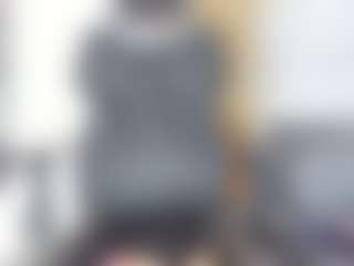 Live cam show with Antonia-Star - Smoking on liverealitysex.com