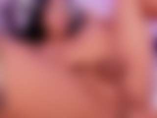 Live cam show with Antonia-Star - Average on eurowanks.com