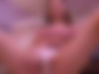 Live cam show with Anuvira - Upskirt on Camsoda