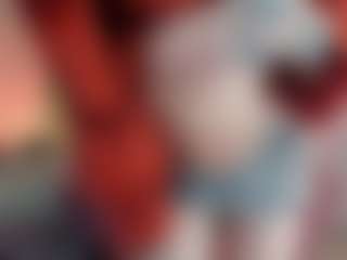 EmmaStone4u's Live Sex Cam Show