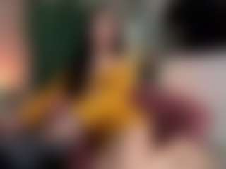 EmmaStone4u's Live Sex Cam Show