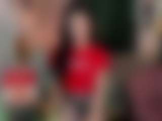 Live cam show with EmmaStone4u - Black Hair on crypto-cams