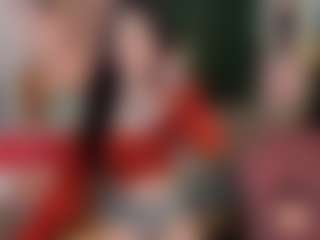 Live cam show with EmmaStone4u - Tease on SquirtSoMuch