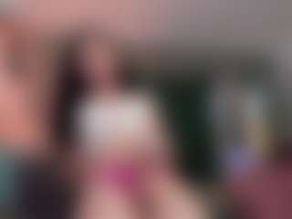 EmmaStone4u's Live Sex Cam Show