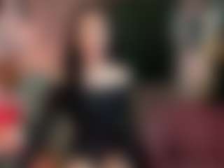 EmmaStone4u's Live Sex Cam Show