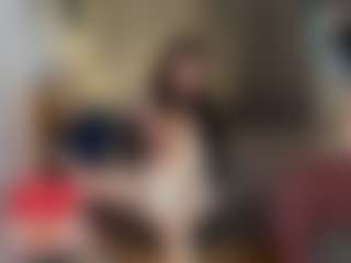 EmmaStone4u's Live Sex Cam Show