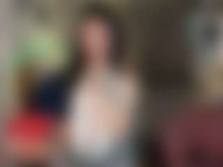 Live cam show with EmmaStone4u - No Smoking on madthumbs