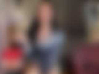 EmmaStone4u's Live Sex Cam Show
