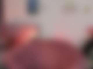 EmmaStone4u's Live Sex Cam Show