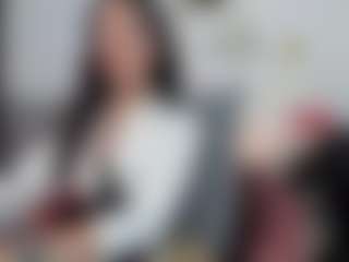 EmmaStone4u's Live Sex Cam Show