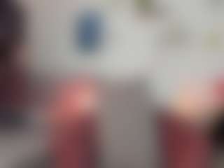 Live cam show with EmmaStone4u - White on Camversity | colombia