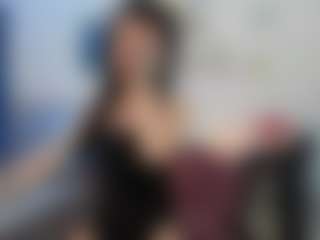 EmmaStone4u's Live Sex Cam Show