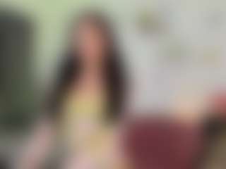 Live cam show with EmmaStone4u - Brown Eyes on https://playwithruby.com