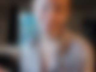 Nami Le's Live Sex Cam Show