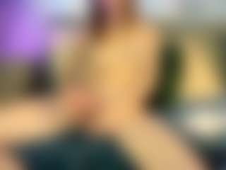 Live cam show with tommi - Cumshot on Uber Horny