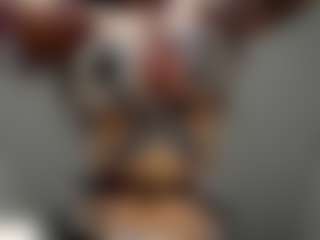 Rabbit_777 MILF webcam performer live streaming