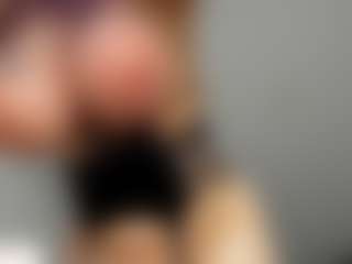 Rabbit_777's Live Sex Cam Show
