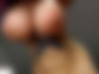 Rabbit_777's Live Sex Cam Show