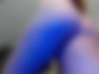 Rabbit_777 MILF webcam performer live streaming