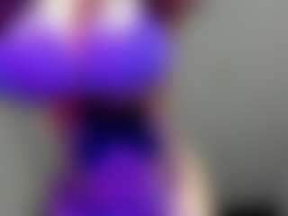 Rabbit_777 MILF webcam performer live streaming
