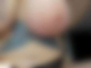 Rabbit_777 MILF webcam performer live streaming