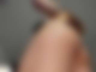 Rabbit_777 MILF webcam performer live streaming
