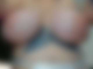 Rabbit_777's Live Sex Cam Show