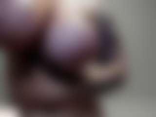Live cam show with Rabbit_777 - BBW on SmokeAndPoke