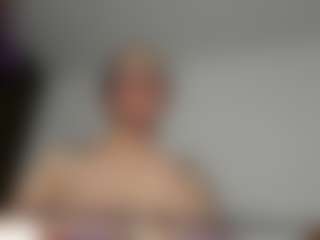 Rabbit_777's Live Sex Cam Show