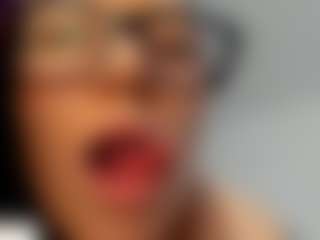 Rabbit_777's Live Sex Cam Show