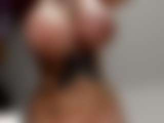 Rabbit_777's Live Sex Cam Show