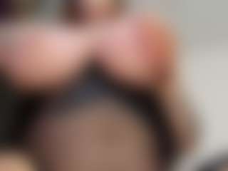 Rabbit_777's Live Sex Cam Show
