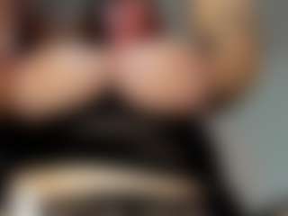 Rabbit_777's Live Sex Cam Show