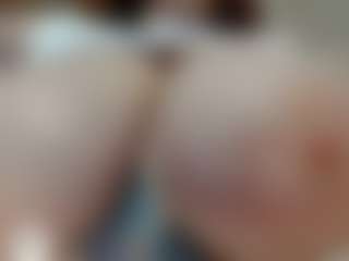 Rabbit_777's Live Sex Cam Show